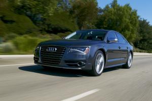 Audi S8 2012 года  (NA)